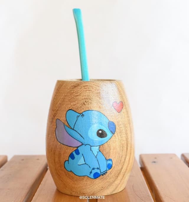 mate personalizado pintado a mano con personaje Stitch Disney único